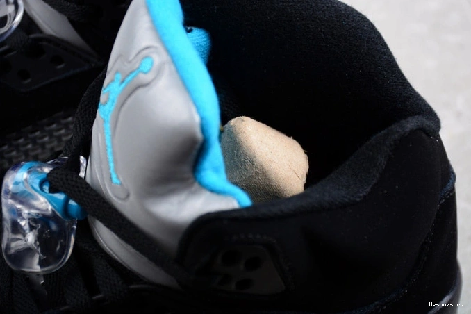 DD0587-047 Jordan 5 Aqua Retro 0930